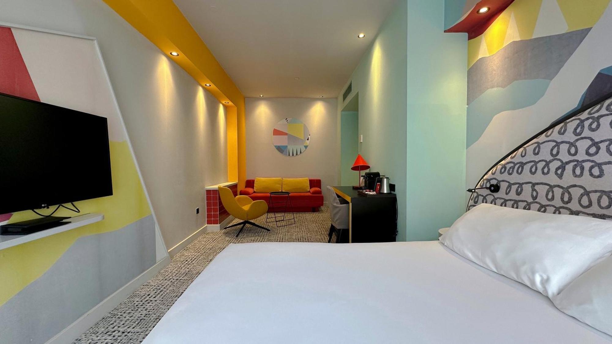 Hotel Ibis Styles Tbilisi Center Exterior foto